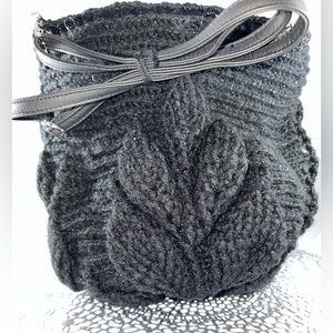 3D Leaf Crochet bag Dark grey Vintage material lining
